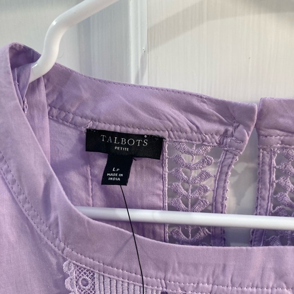 Talbots Embroidered Trim Top NWT - Picture 9 of 13